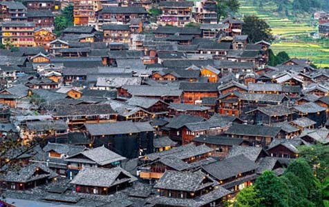 连云港6种常见的外墙仿石漆施工工艺！